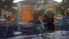 The sanded Tang darling of 10 months can have dive