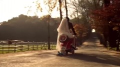 _2NE1 of caption of Sino-South Korean of YOU AND I