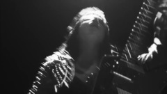 Uncomfortable_Halestorm