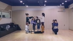 Likey practices room _TWICE