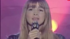 Super- classical " my name calls Yi Lian " succe