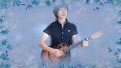 The guitar of dragon star name sings and plays son