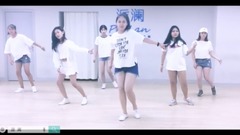 Video of dancing of _ of dancing of trainee of EI