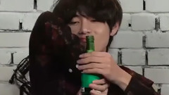 Ballproof act of the character in dining together