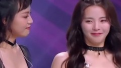 Yang Chao jumps over Yang Chao of _ of traffic acc