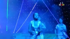 Vietnam belle star breaks up sing sweet sweet _ to