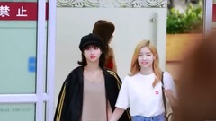 Airport of Twice gold riverside enters a country 1