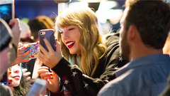 Taylor Swift vermicelli made from bean starch meet