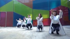 One Kiss sends video of dancing of _ of billows kn