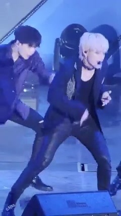 FAKE LOVE - is carefree and familial concert advocate - Jin Taiheng meal pats edition Ver.4 18/06/22