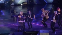 Airplane Pt.2 - is carefree and familial concert a