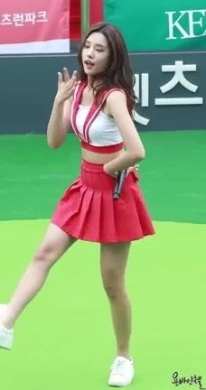 Meal of LABOUM Korea female group sends video of e