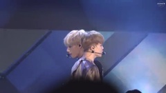 FAKE LOVE - is carefree and familial concert advoc