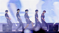 Vermicelli made from bean starch of edition of Wak