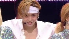 RETRO FUTURE - SBS Inkigayo 18/07/29_Triple H