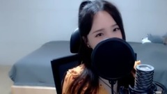 Power Up_ is imitated break up sing