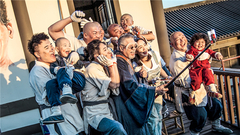 " courtyard of new black dragon " " everybody k