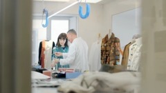 The brigade of fashionable Rome! _Tiffany of serie