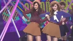 Dancing Queen&Girlhood of 13/01/05_ of center of m