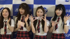 S.I.S - takes a picture the face at the beginning