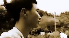 Although the hair did not tremble sound the length