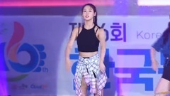 Xue Xuan - video of dancing of 180828_ of He Yan o