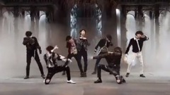 Ballproof teenager of _ of edition of FAKE LOVE spot is round