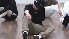 Dancing exercise room takes country of IDOL cropla