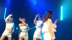 White shirt meal is patted - 6 wood Morph 180905_C