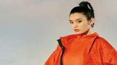 Song of net red heat " the world that walks out o