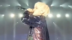 21 centuries girl - LA meal takes world tour conce