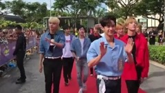 Cut HallyuPopFest 18/09/09_UNB of UNB red carpet