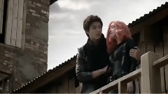 _Alan Walker of caption of Unmasked Vlog Chinese