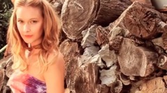 Euramerican galaxy of Hold On _ , musical short