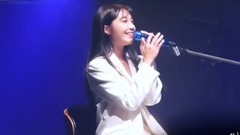 Ground of favour of Zheng of 18/10/13_ of The Box-solo concert