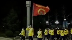 [arms hill walk with vigorous strides takes accoun