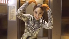 Large award compares fashion of 20181102 Yang Chen