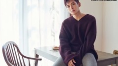 Sugar tries listen to _ Li Xu