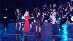 The meal is patted, female group, young lady elder