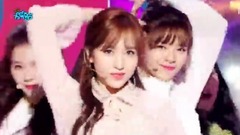 Yes Or Yes&What Is Love&18/11/17_TWICE of caption