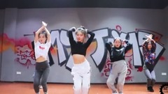 Bright of Nie of dance of My Time street - God Is