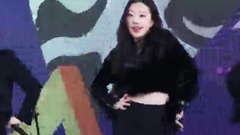 Heat up dance, young lady elder sister, sexy, bell