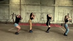 Woman Like Me_ is imitated break up sing, dancing