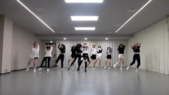 Violeta dancing practices room edition _IZ*ONE