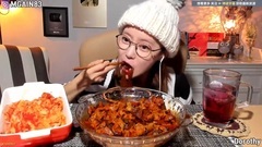 Make bottle of turkey face sauce, can you have man