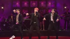 Short of music of _ of edition of spot of Boy With