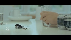 Say you are good first please _ He Yihang