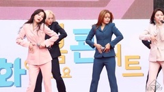 Peace of SORN - BLACK DRESS Saturday concert / video of dancing of 190420_ of show of Zhu Yi of bene