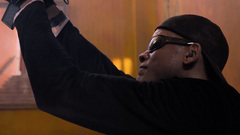 " Gemini killer " head hair Chinese is premonito