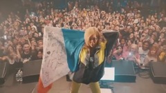 Jessi - Full Cam is able to bear or endure Ke Wei\